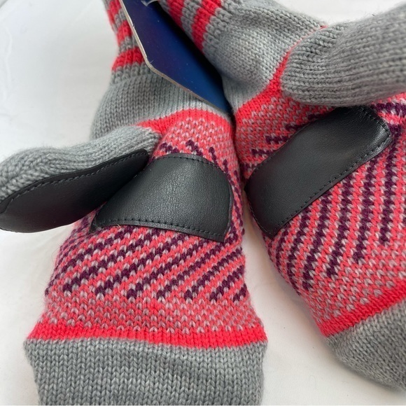 Isotoner Signature Smart Touch‎ Mittens One Size Grey Maroon Pink - Picture 3 of 5